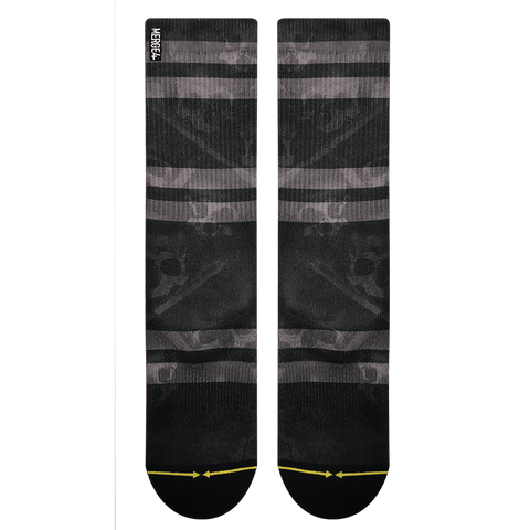 skate socks, skulls, crossbones, gray, black , skateboarding